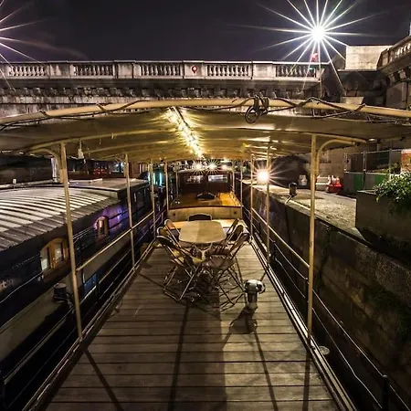Båthotell Classic Riverboat In The Center Of Paris